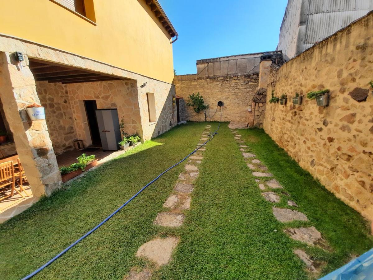 Casa Rural El Cano De Abajo Альдеануэва-дель-Камино Экстерьер фото